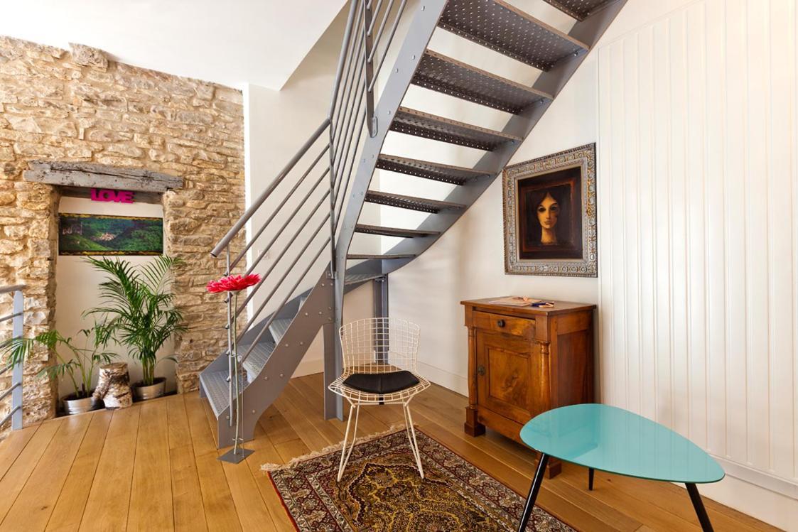 La Tour Charlemagne Bed & Breakfast Chateau-Chalon Exterior photo