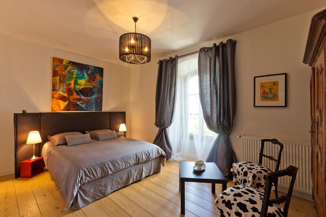 La Tour Charlemagne Bed & Breakfast Chateau-Chalon Exterior photo